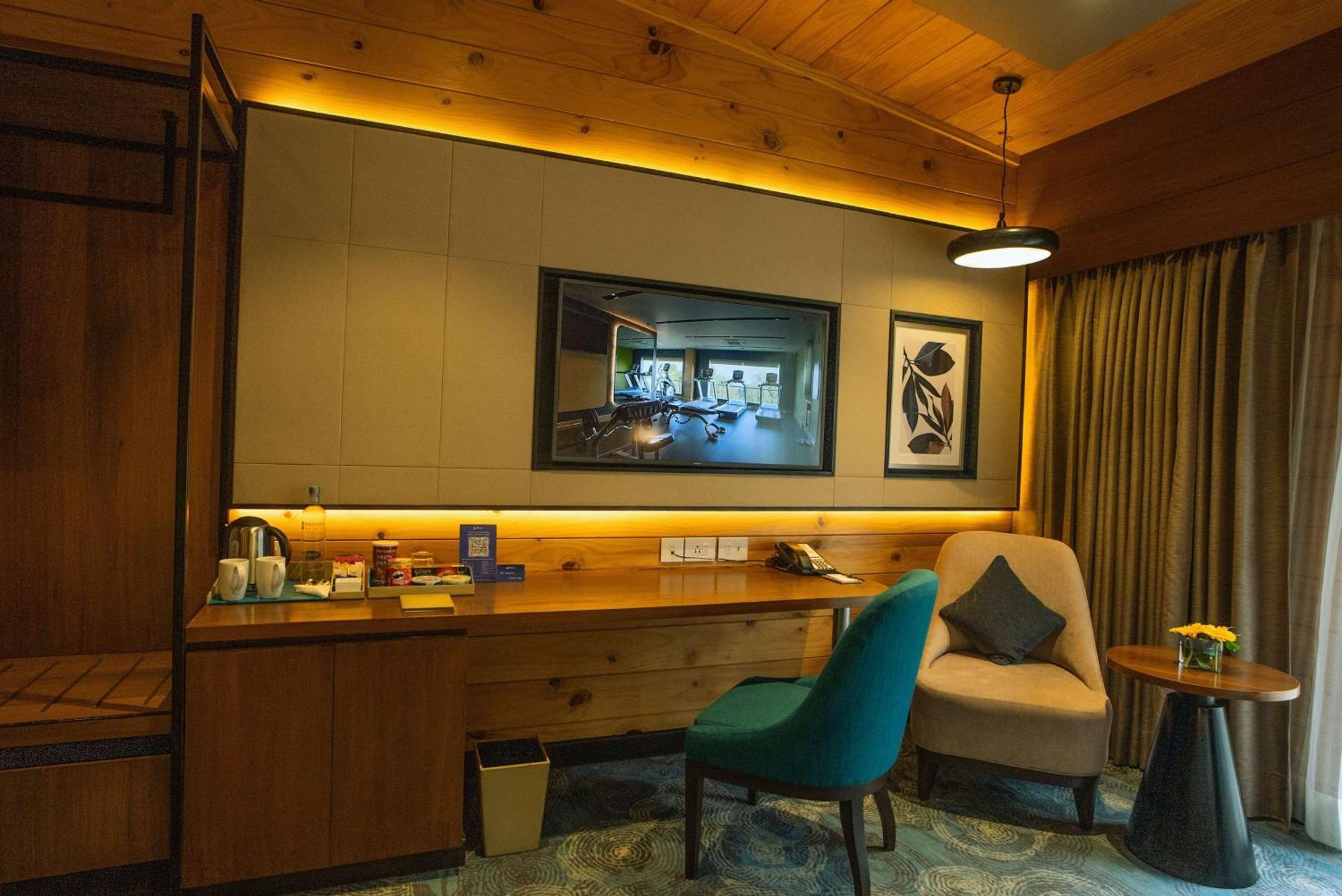 Radisson Blu Resort Dharamszala Kültér fotó