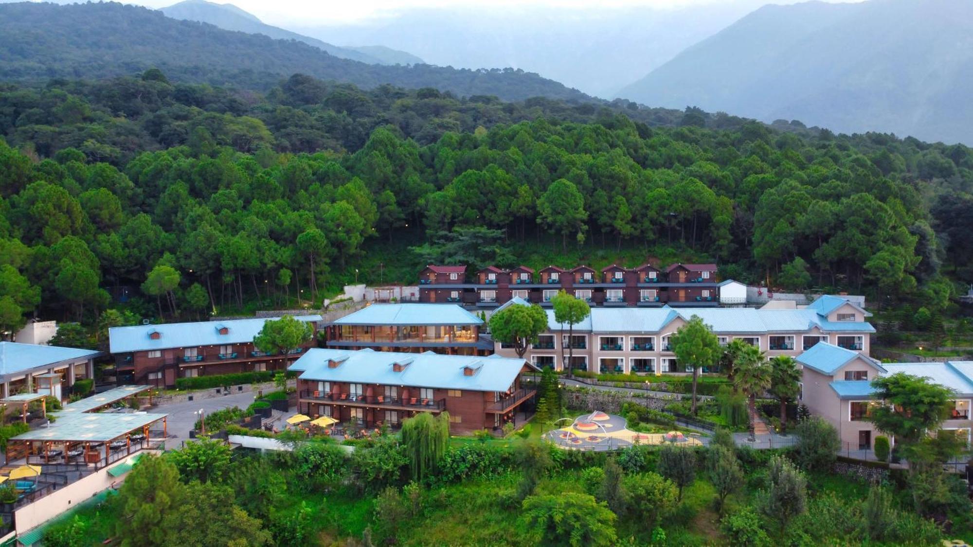 Radisson Blu Resort Dharamszala Kültér fotó
