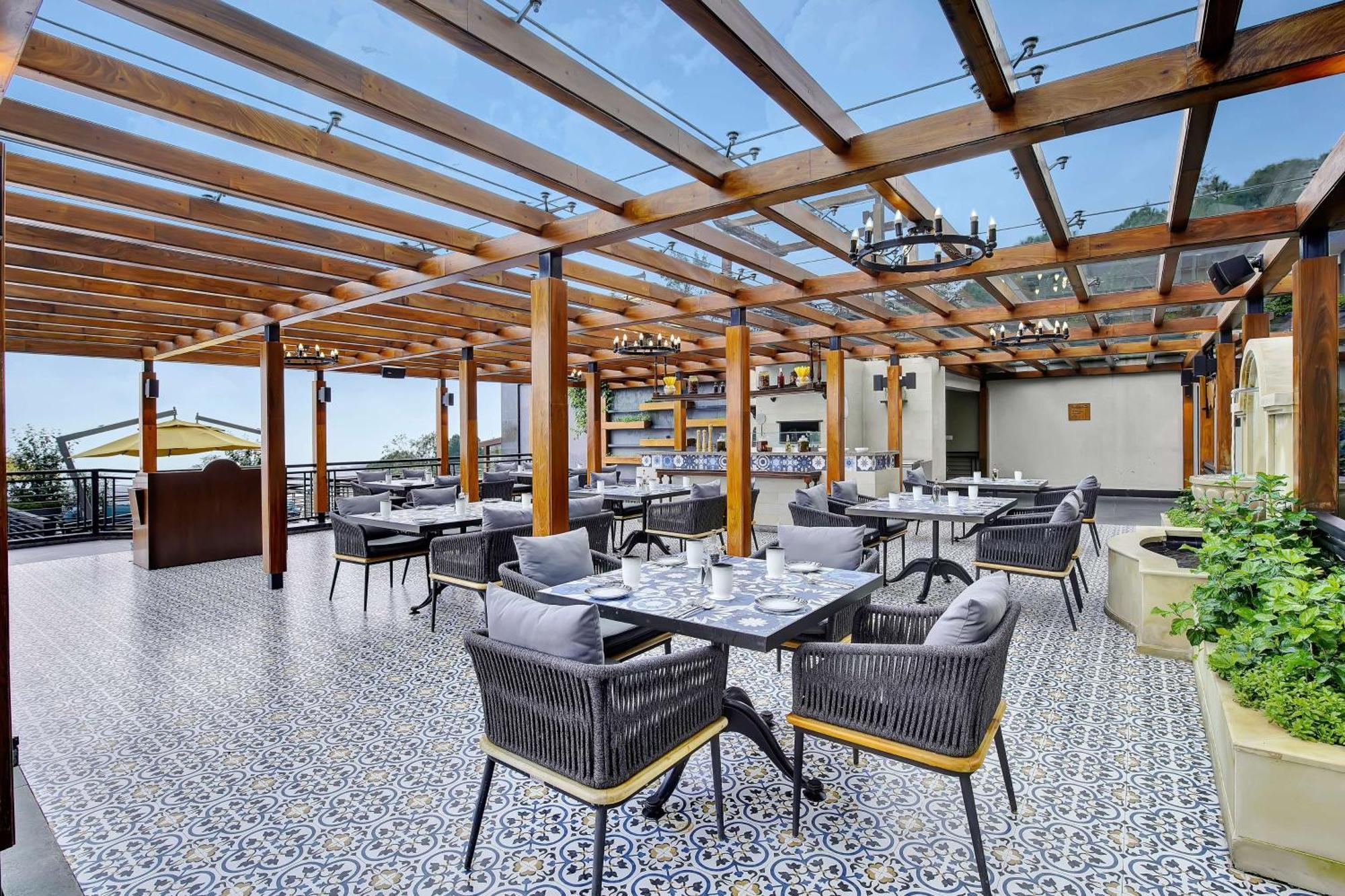 Radisson Blu Resort Dharamszala Kültér fotó