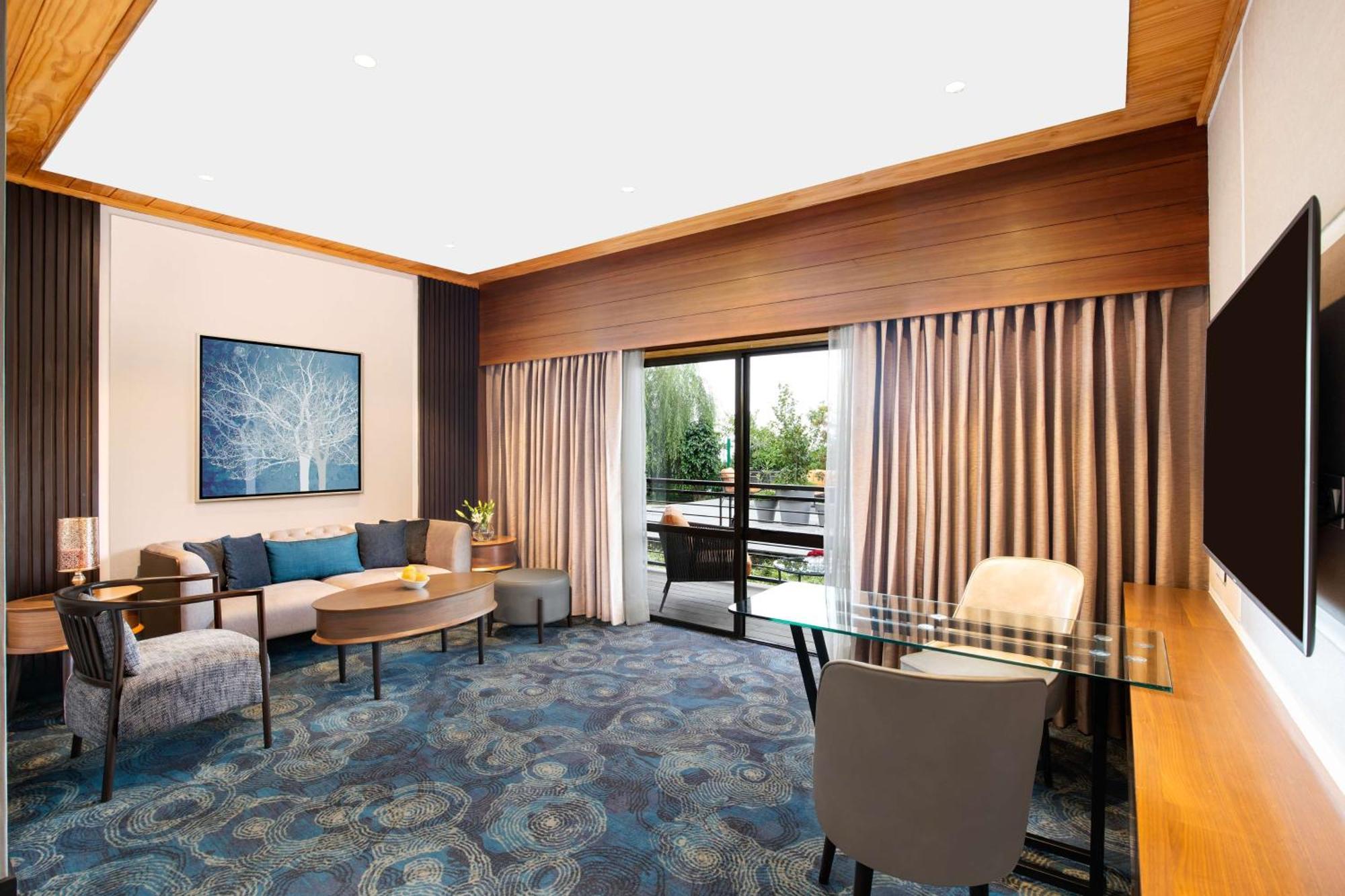 Radisson Blu Resort Dharamszala Kültér fotó